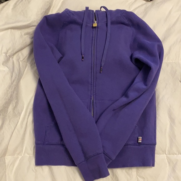 TNA hoodie - Picture 3 of 3